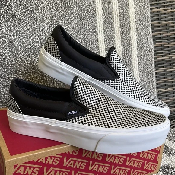 Vans Classic Slip-On Sparkle Check Black/True White WMNS sneakers-platforms - Picture 6 of 16